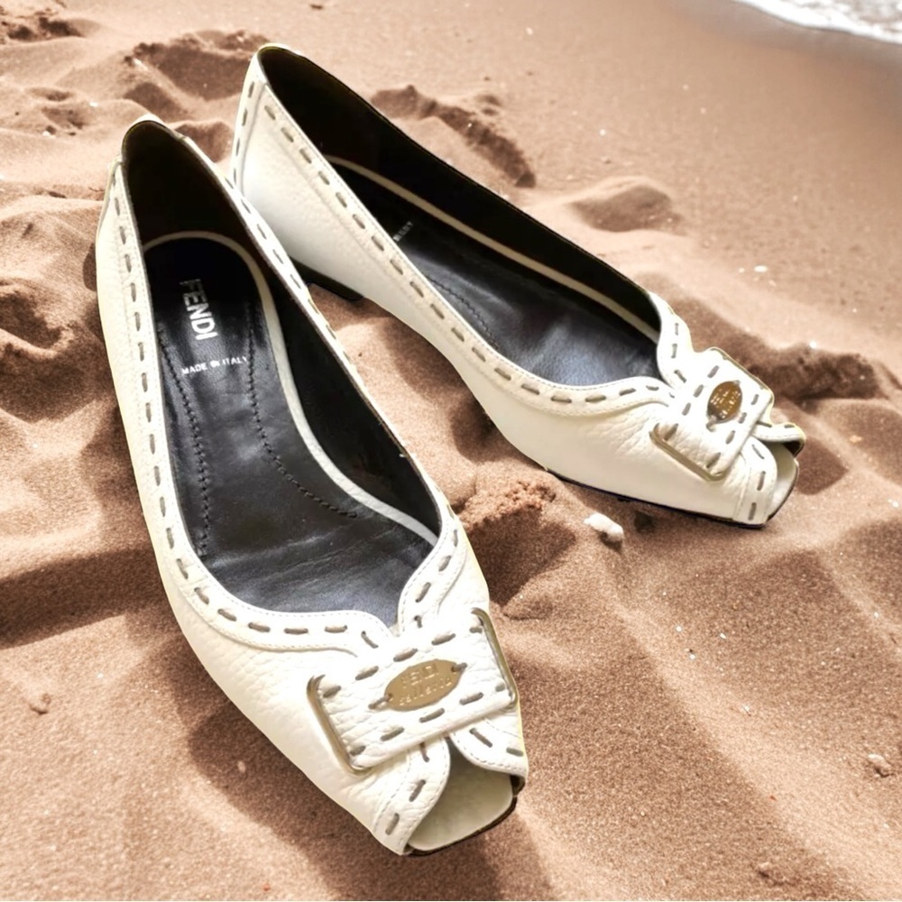 Fendi leather shoes  36.5 - Picture 2 of 14